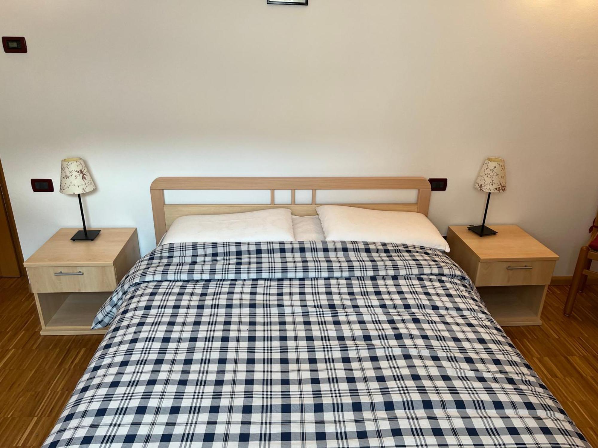 Appartamento Casa Dalsass Cavedago Esterno foto