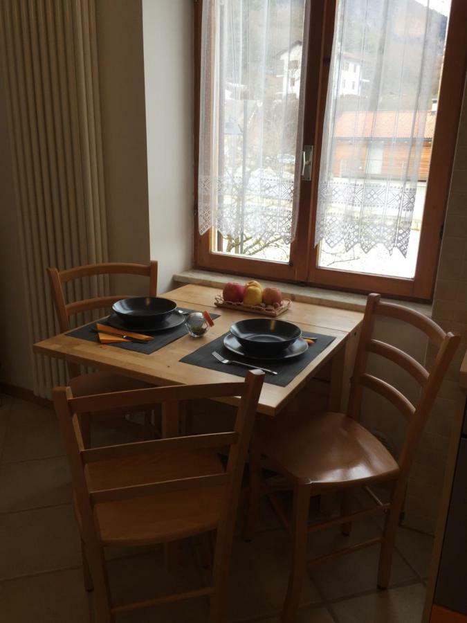 Appartamento Casa Dalsass Cavedago Esterno foto